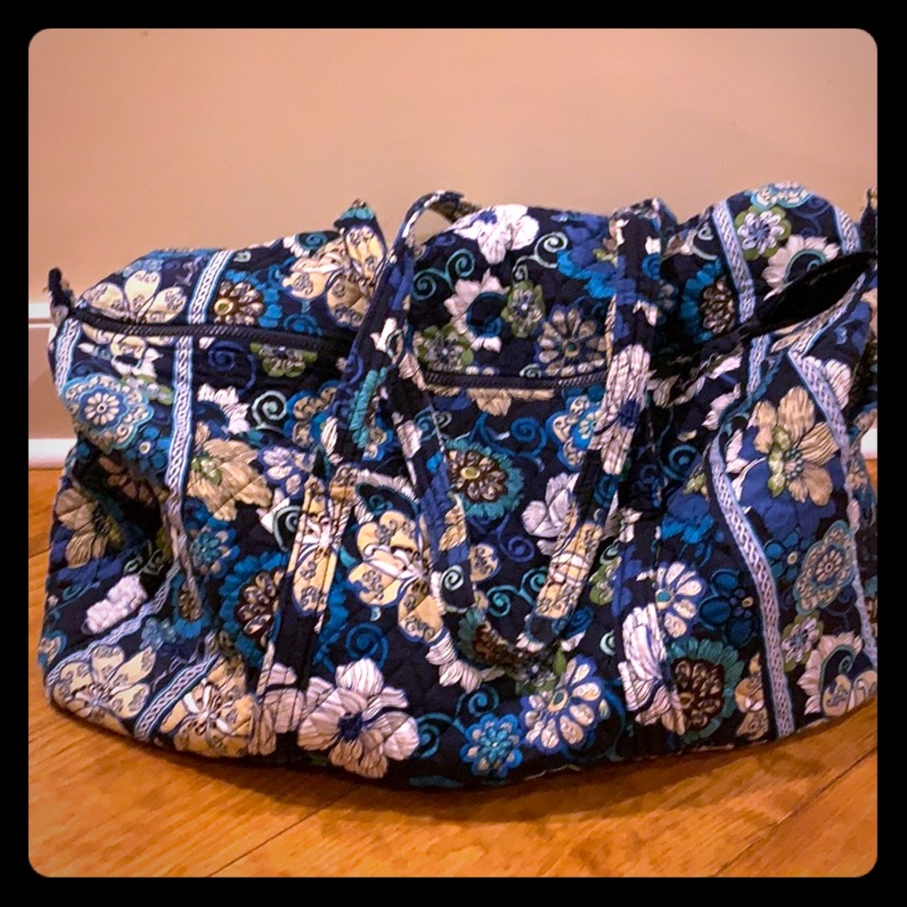 USED Vera Bradley duffel bag MOD Floral